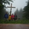 Tentoraz sv. omša nebola, tak sme sa odfotili pri kríži